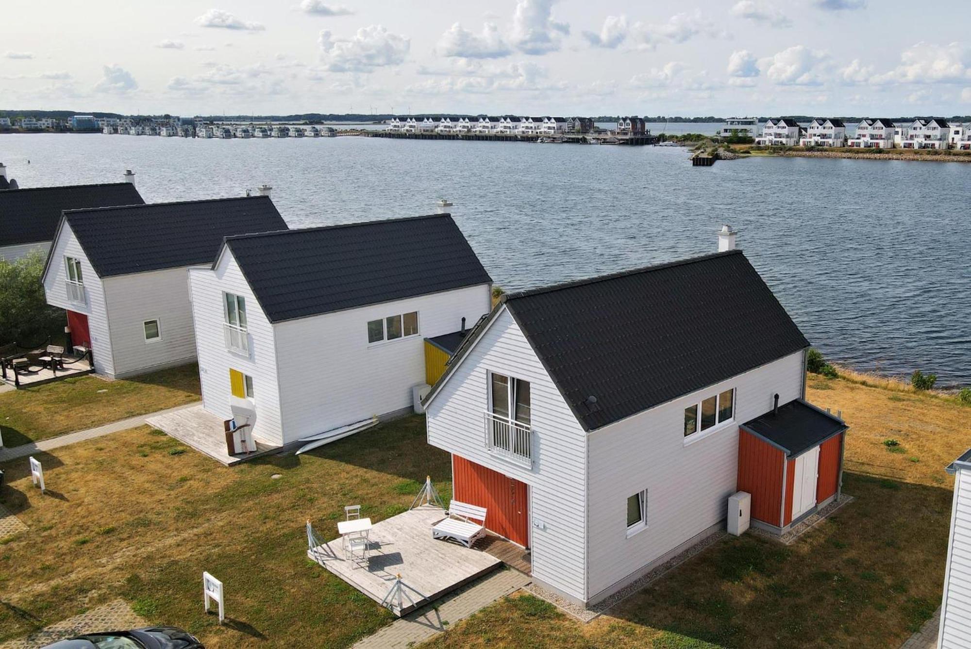 Ferienhaus Lieblingsplatz By Seeblick Ferien Oro, Direkte Wasserlage,Sauna,Kamin Olpenitz Extérieur photo