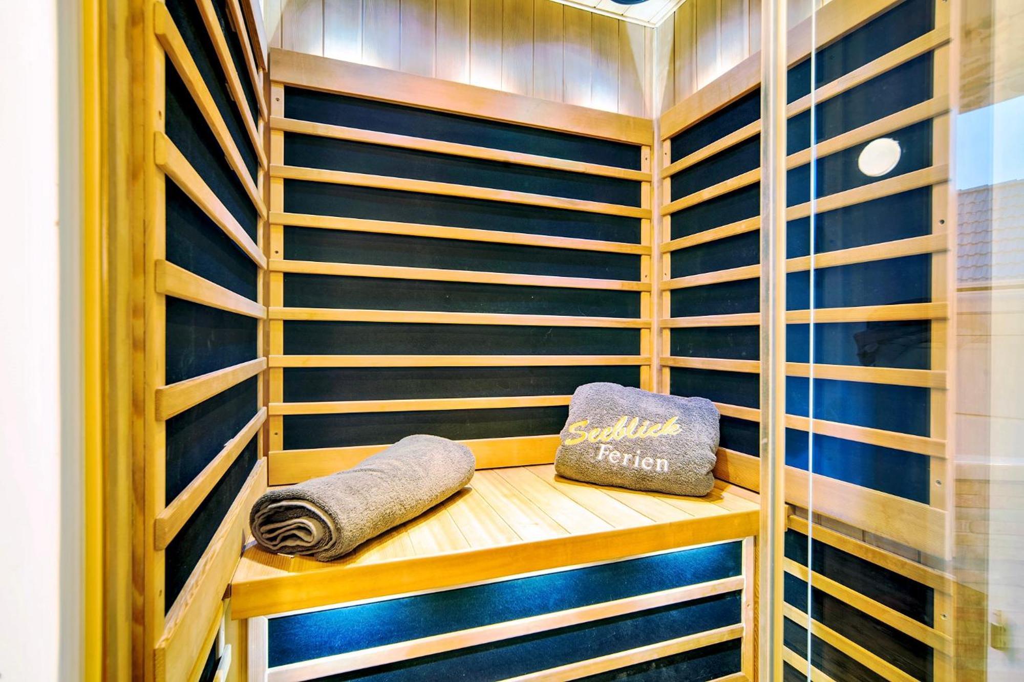 Ferienhaus Lieblingsplatz By Seeblick Ferien Oro, Direkte Wasserlage,Sauna,Kamin Olpenitz Extérieur photo